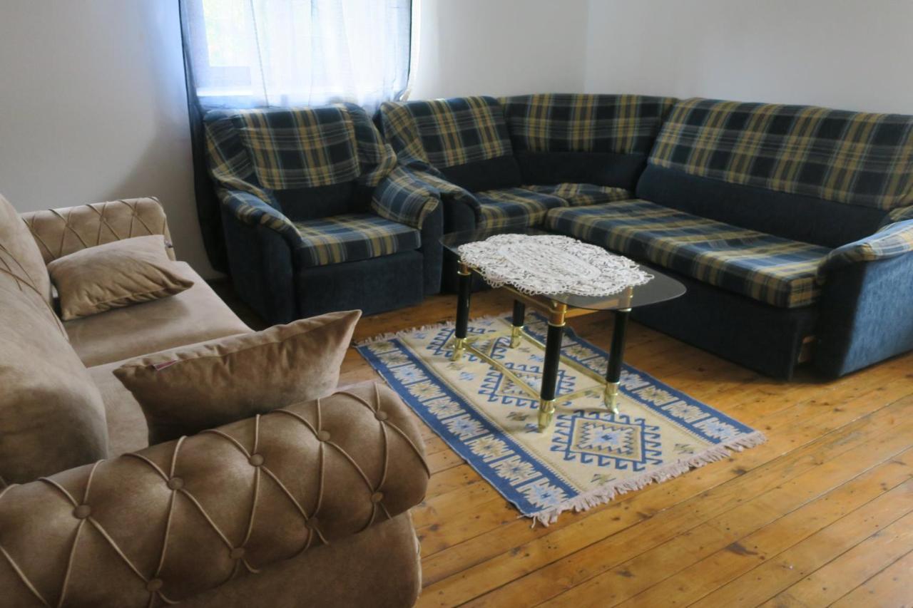 Apartamento Surasul Muntelui Dragoslavele Exterior foto